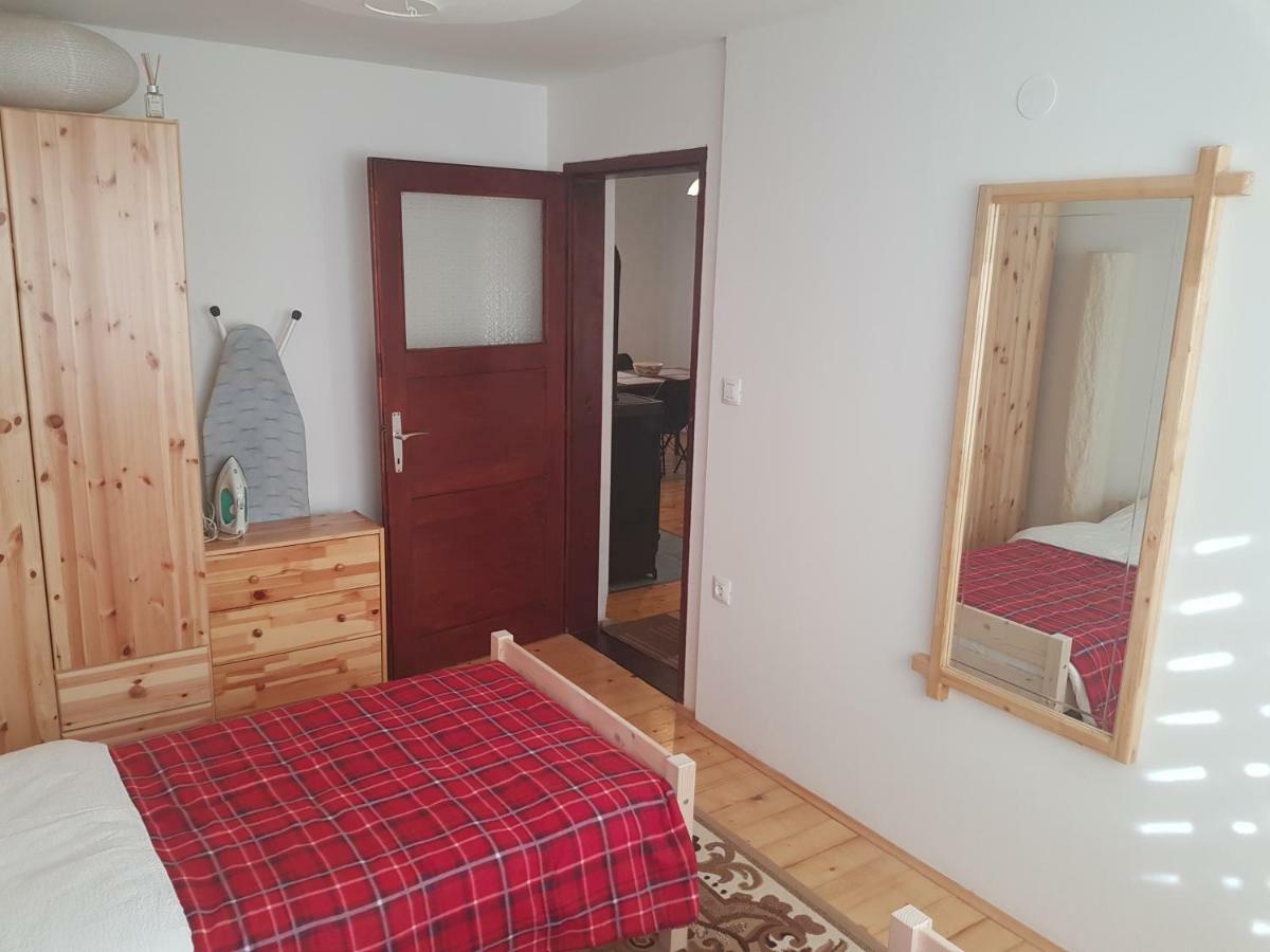 Apartmani Andrej Udbina Dış mekan fotoğraf