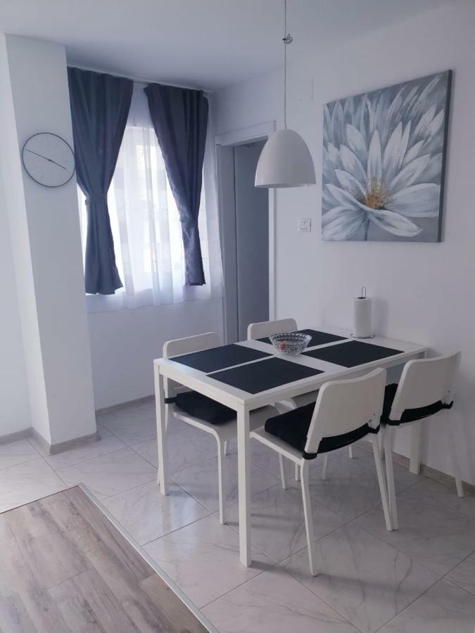 Apartmani Andrej Udbina Dış mekan fotoğraf