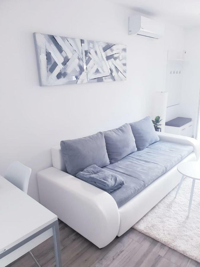 Apartmani Andrej Udbina Dış mekan fotoğraf