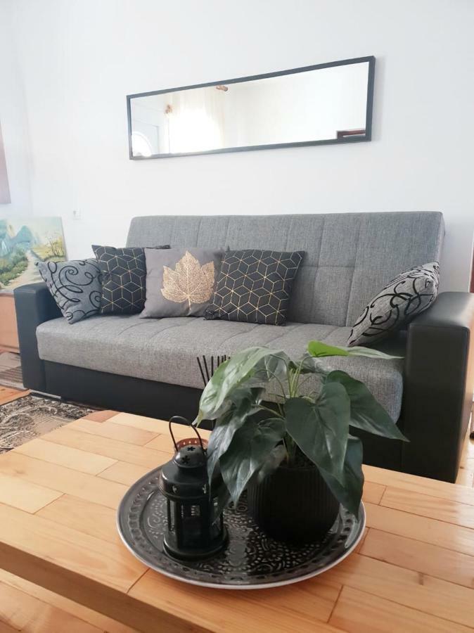 Apartmani Andrej Udbina Dış mekan fotoğraf