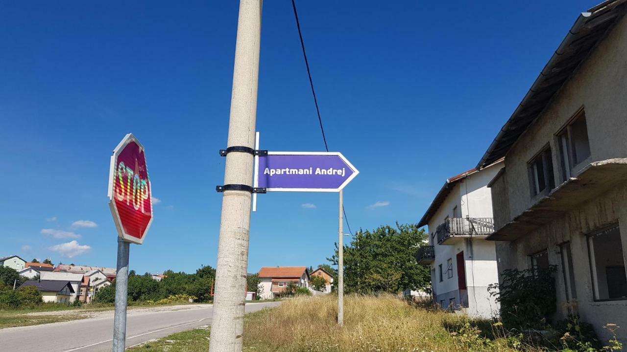Apartmani Andrej Udbina Dış mekan fotoğraf