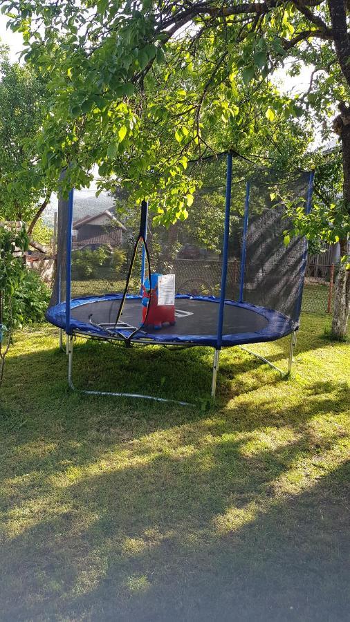 Apartmani Andrej Udbina Dış mekan fotoğraf