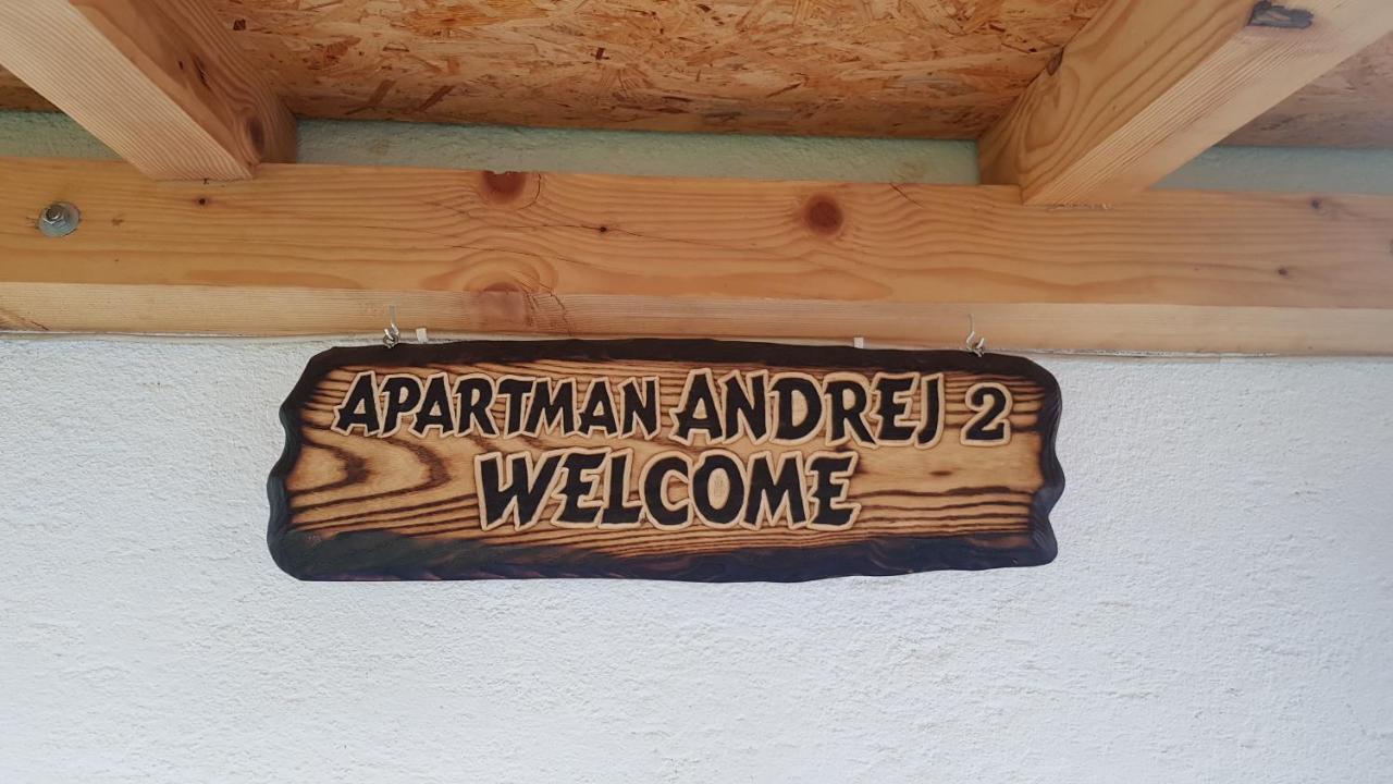 Apartmani Andrej Udbina Dış mekan fotoğraf